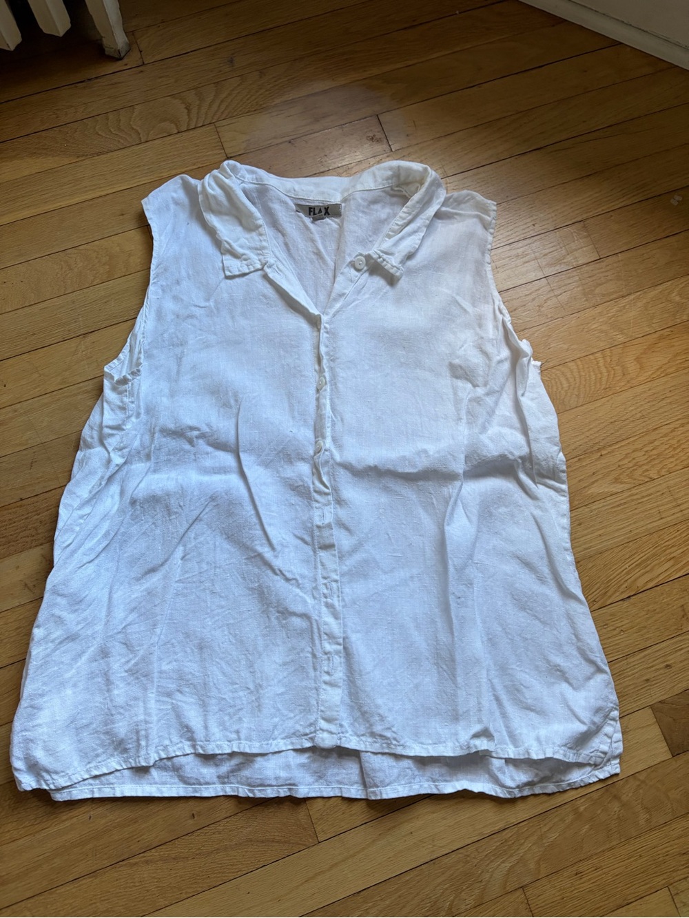 Flax White Sleeveless Linen Button-Front Camisole